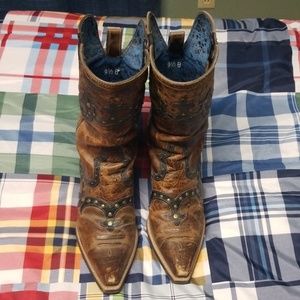 Ariat pointed toe dress boots MAKE OFFER